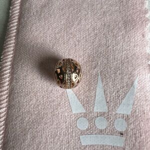 Pandora Rosegold charm